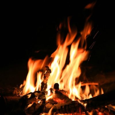 हङकङमा भिषण आगलागीः मृत्यु हुनेको सङ्ख्या ९४ पुग्यो