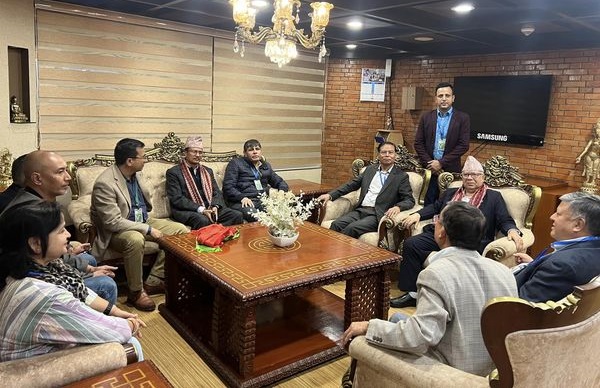 भेनेजुयलाबाट नेकपा एसका अध्यक्ष नेपाल स्वदेश फिर्ता