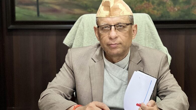 मानव तस्करीको आरोप लागेका पूर्वमन्त्री अधिकारीलाई २ दिन हिरासतमा राख्ने अनुमति