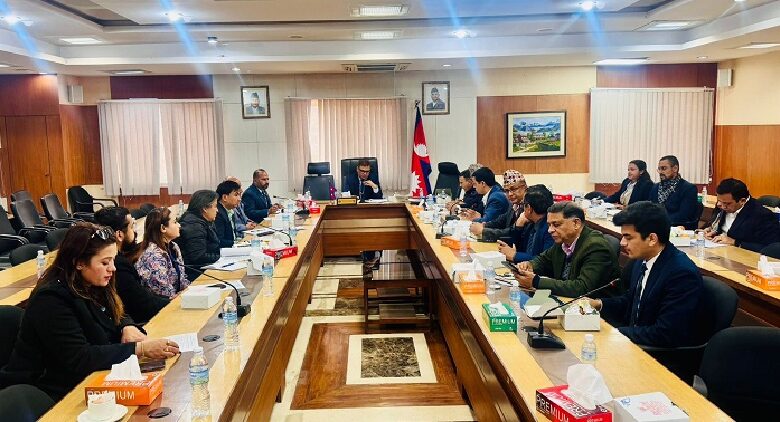 आर्थिक कूटनीति सम्बन्धी समीक्षा बैठकमा गैरआवासीय नेपाली संघ सहभागी