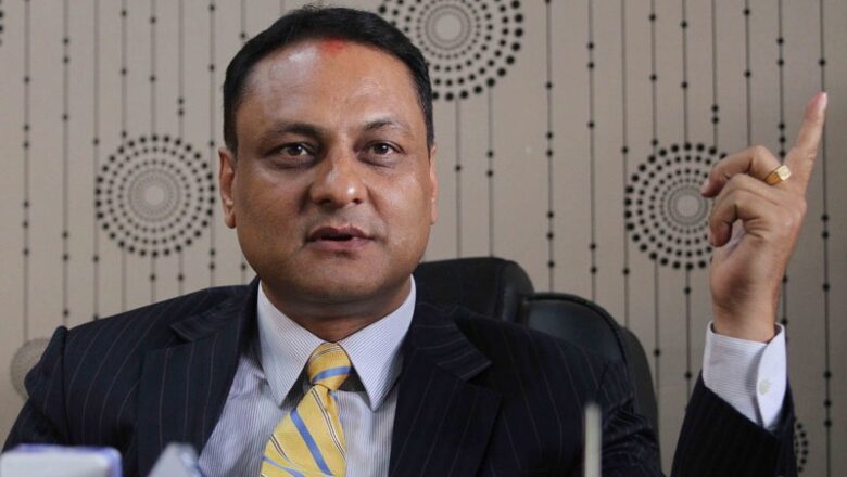 पूर्वप्रहरी महानिरीक्षक सर्वेन्द्र खनालद्वारा एमाले परित्याग गरेको घोषणा