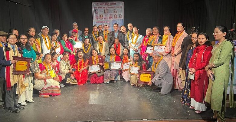 नारी दिवसको अवसरमा स्रष्टा सम्मान र लघुकथा सम्बन्धी बहस कार्यक्रम सम्पन्न