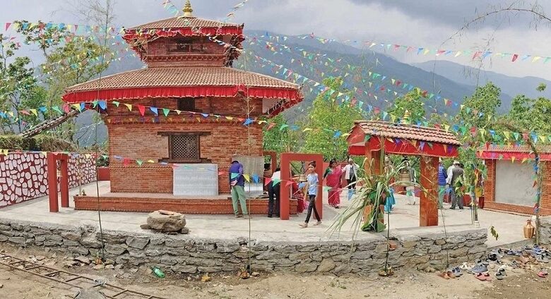 लमजुङको बाहुनडाँडा स्थित सोह्रौँ शताब्दीको देवीको मन्दिर पुनर्निर्माण