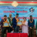 हास्यव्यंग्यकार चट्याङ मास्टर र सुबोध गौतम सम्मानित