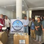 एनआरएनए जापानद्वारा मोरङको भगवती माविका विधार्थीका लागि झोला हस्तान्तरण