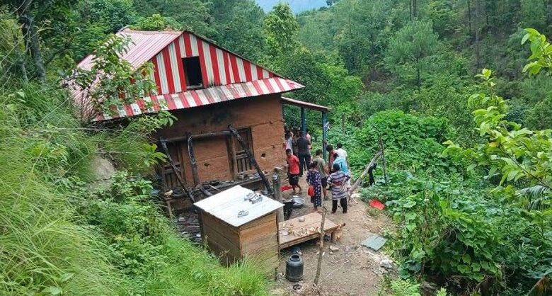 सिन्धुलीबाट सम्पर्कविहीन भएको हायू परिवारका १६ जना पोखरामा भेटिए