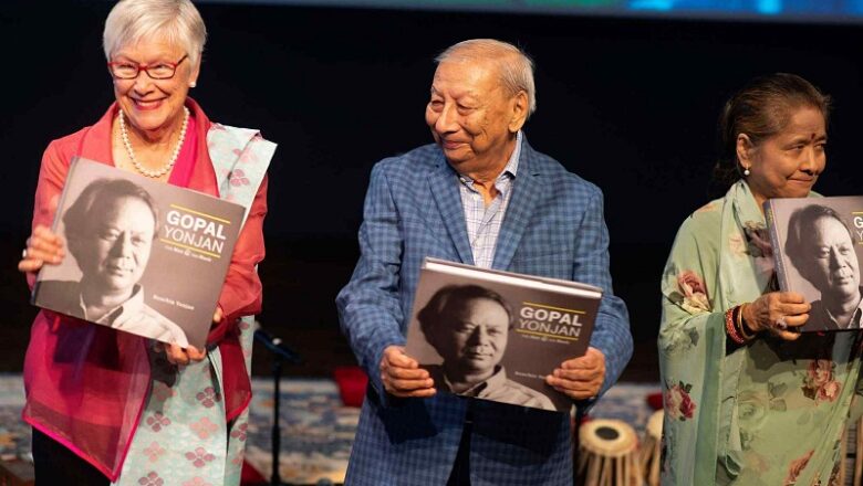 कोलोराडोमा नेपाली सांगीतिक आकाशका नक्षेत्र स्व. गोपाल योञ्जनप्रति समर्पित पुस्तक विमोचन