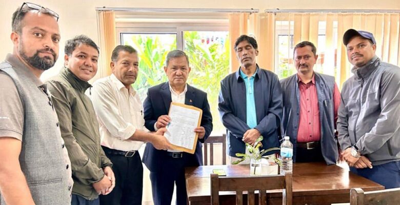 चर्चित लोकगायक झलकमान गन्धर्वको स्मृतिमा हुलाक टिकट प्रकाशन गर्न माग