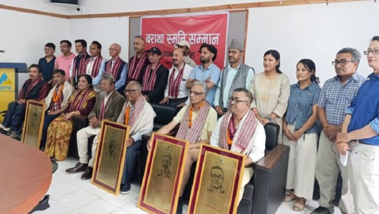 कार्टुनिष्ट क्लबद्वारा पाँच अग्रज कार्टुनिष्टलाई ‘बराथ स्मृति सम्मान’ प्रदान