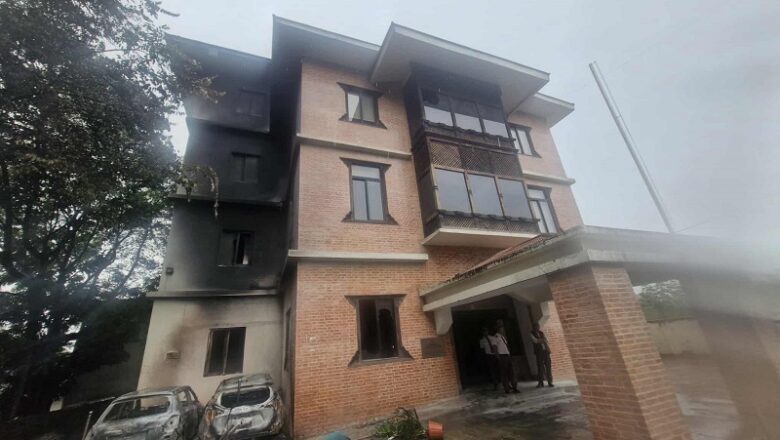 एनआरएनएको बालुवाटारस्थित केन्द्रीय कार्यालय रहेको भवनमा आगजनी