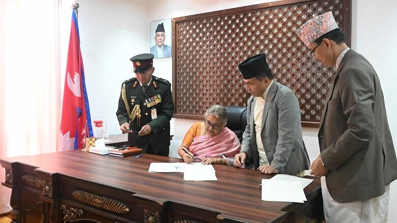 नवनियुक्त प्रधानमन्त्री सुशीला कार्कीद्वारा पदभार ग्रहण