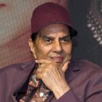 बलिउड अभिनेता धर्मेन्द्र ब्रिच क्यान्डी अस्पतालबाट डिस्चार्ज