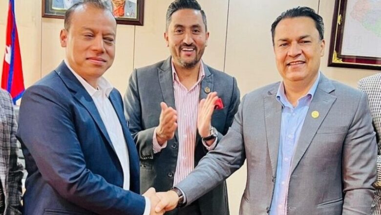 प्रधानमन्त्री कार्कीको उपस्थितिमा ‘एनआरएनए’ मा आइतबार बृहत् एकता हुँदै