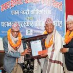 बैरागी काइँला र काशीथाल तमोटलाई षडानन्द पुरस्कार प्रदान