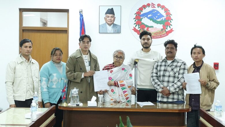 प्रधानमन्त्री सुशीला कार्कीद्वारा जेनजी आन्दोलनकारी, सहिद परिवार र घाइतेका तीनवटा समूहसँग छलफल