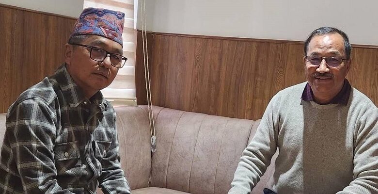 राप्रपा नेपालका अध्यक्ष कमल थापा राप्रपामै फर्किए