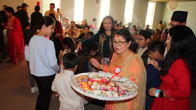 कोलोराडोमा योमरी पुन्ही कार्यक्रममा इन्दिरा धिमे मैचा फिल्म प्रर्दशन