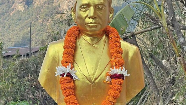 कास्कीको कवितागाउँमा गौचनको सालिक