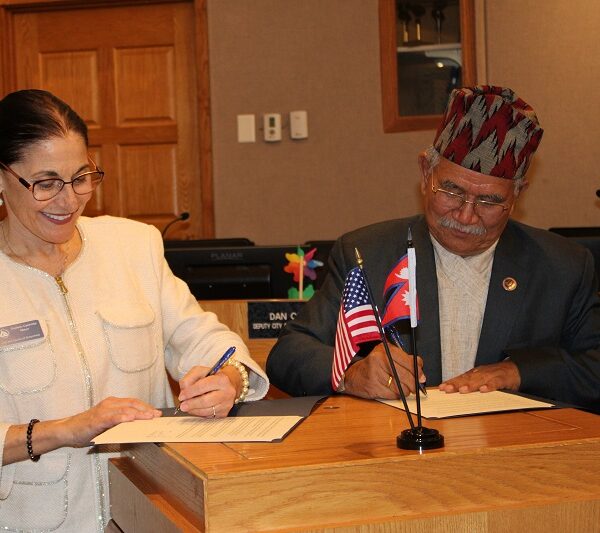 कोलोराडोको ब्रुमफिल्ड सिटी र ललितपुर महानगरबीच भगिनी सम्बन्ध स्थापना