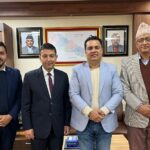 स्पेनमा रहेका नेपालीको समस्या समाधानका लागि एनआरएनए अध्यक्ष डा. केसीको पहल