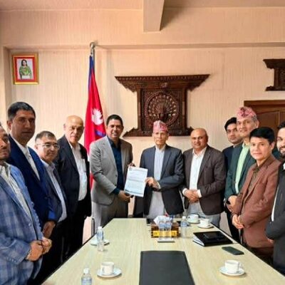 नेपाली मूलका नेपालीलाई नेपालीको पहिचानसहितको परिचयपत्रको व्यवस्था गर्न माग