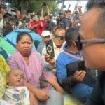 माइतीघर मण्डलामा धर्नामा बसेकाहरुसँग गृहमन्त्रीले भेटे