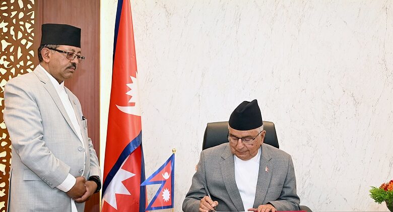 राष्ट्रपति रामचन्द्र पौडेलद्वारा ‘वैकल्पिक, विकास वित्त परिचालन विधेयक, २०८३’ जारी