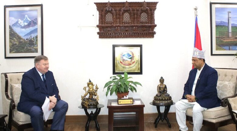 परराष्ट्रमन्त्री खनालसँग नेपालका लागि रूसी महासंघका नवनियुक्त राजदूतको शिष्टाचार भेटवार्ता