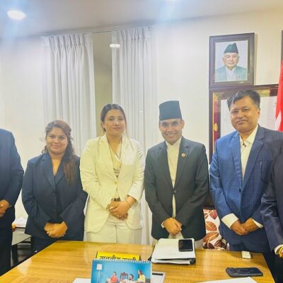 एनआरएनए प्रतिनिधिमण्डलद्वारा सूचना तथा संचार मन्त्री डा. विक्रम तिमल्सिनासँग भेट