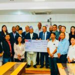 एनआरएनएद्वारा पहिलो चरणमा प्रधानमन्त्री दैवी प्रकोप उद्धार कोषमा रु. १ करोड हस्तान्तरण