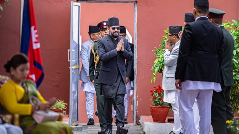 ‘शहीदहरूको रगतले लेखेको संविधान, हामी कामले पूरा गर्छौँं’